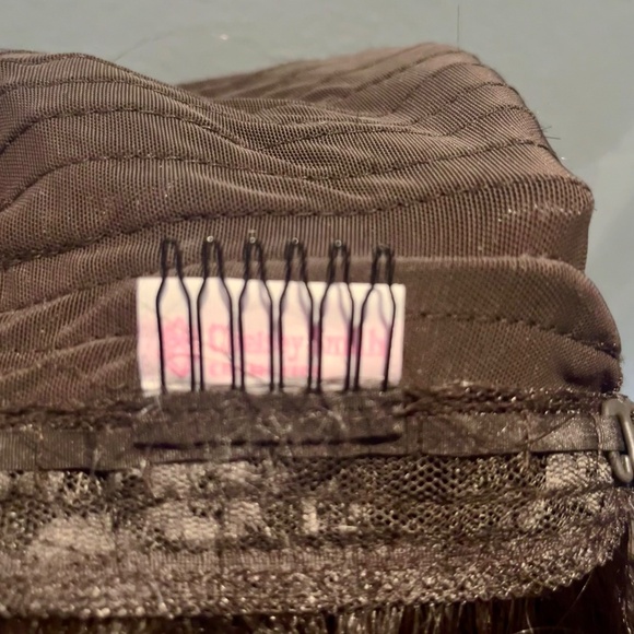 Chelsey Smith Synthetic LONG Wig - Picture 8 of 8